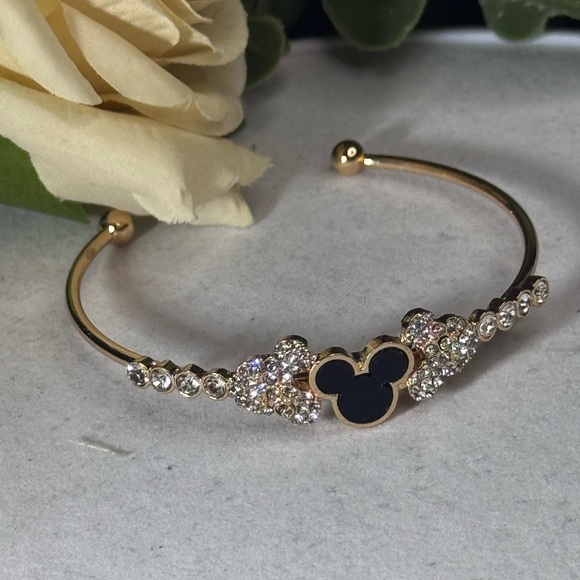 NWOT Gold Tone Sparkling Mickey Ears Cuff Bracelet Black 2 inch - Picture 4 of 4